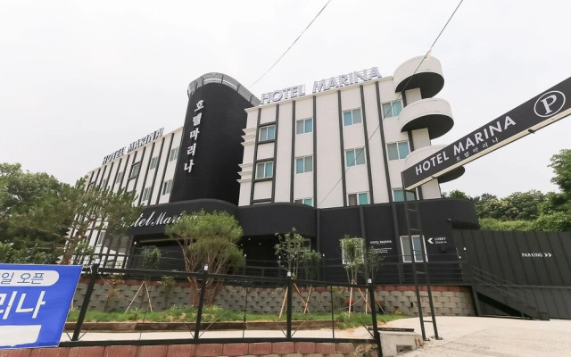 Asan Marina Hotel