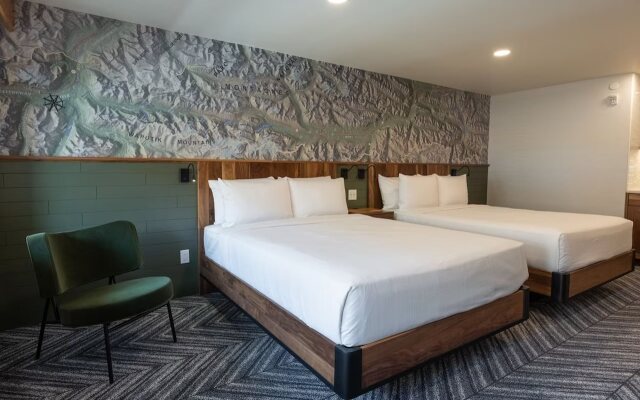 Hotel Canoe & Suites
