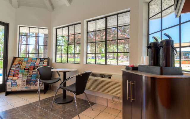 Motel 6 San Dimas, CA - Los Angeles