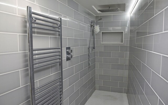 Toothbrush Apartments - Central Ipswich - Fore St - Adults Only