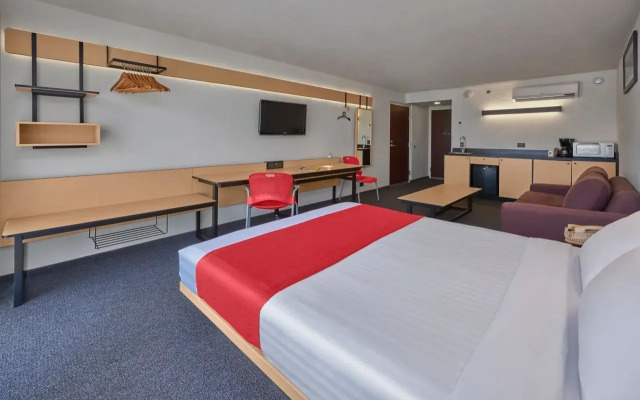 City Express by Marriott Querétaro Juríca