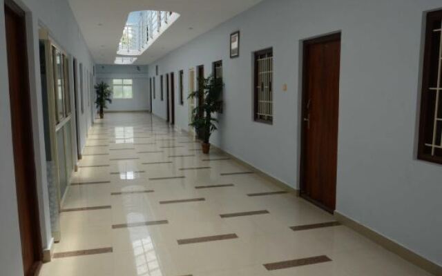 Laflora Paradise Residency
