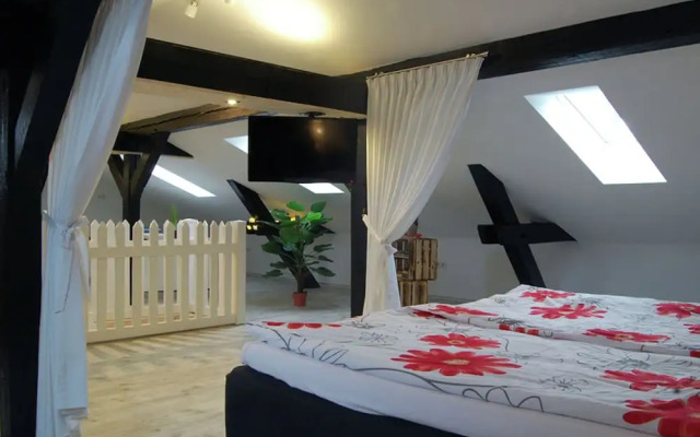 Stunning Apartment in Groalmerode With Garden