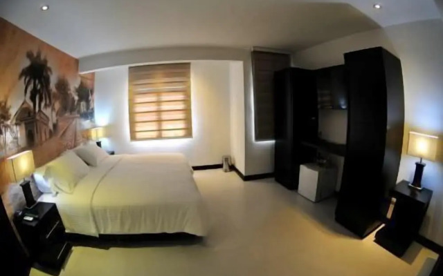 Hotel Puerta de San Antonio