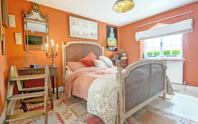 Unique Stay for Large Groups - Please Enquire!