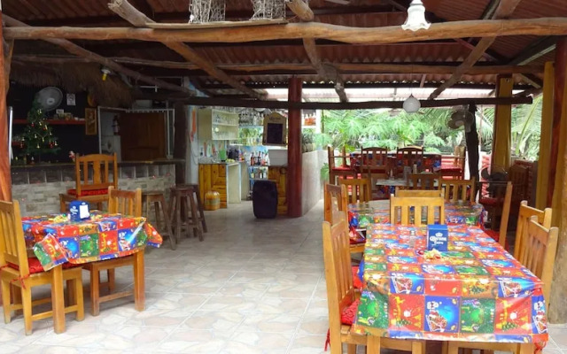Paradise Inn