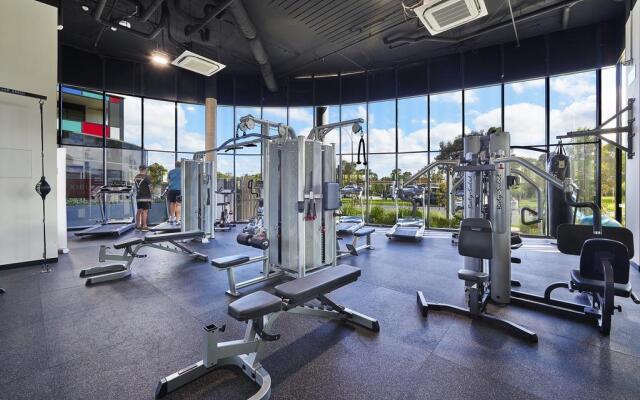 Melbourne Knox Central Apartment Hotel