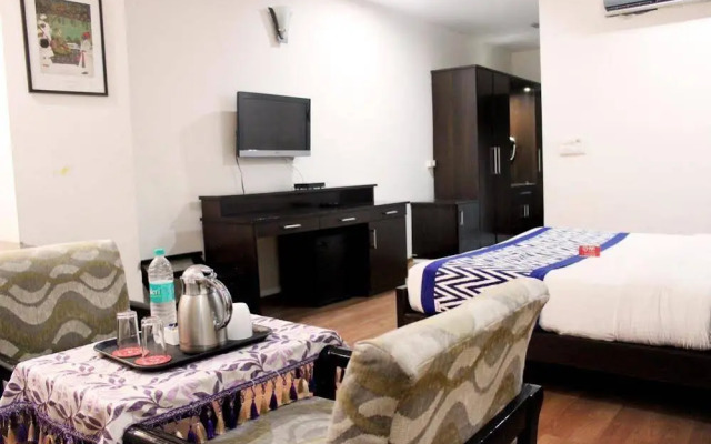 Hotel Palazzo Di Lara By OYO Rooms