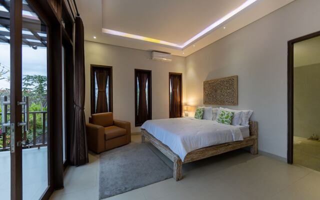 Green Oasis Private Villa