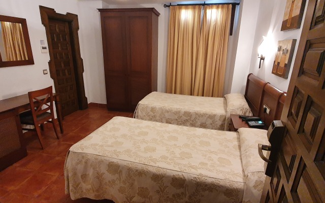 Hotel Coso Viejo