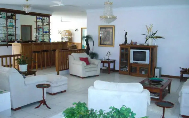 A Tropical Escape B&B