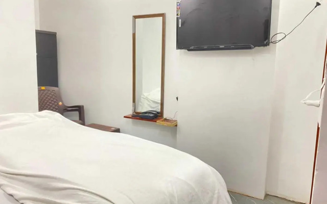 Oyo 806870 Hotel Mahima