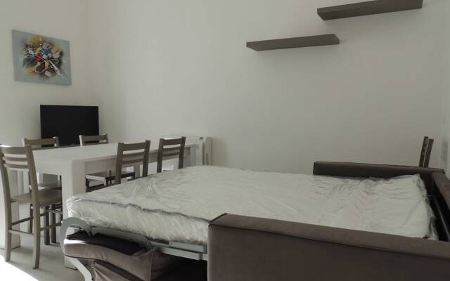 Affitti Giacomo Lenzi 3