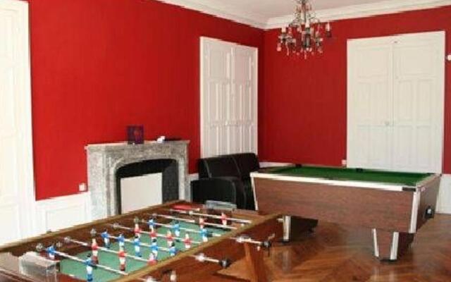 Maison Précigné, 8 Pièces, 12 Personnes - Fr-1-410-262