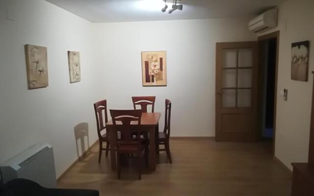 APARTAMENTO PERGAR I - 4 PERSONAS DESDE 35e-WIFI