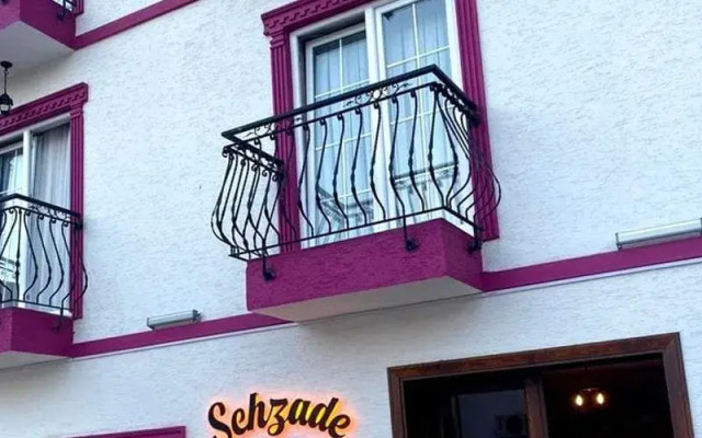 Sehzade Konuk Evi