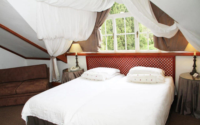 Evergreen Lodge