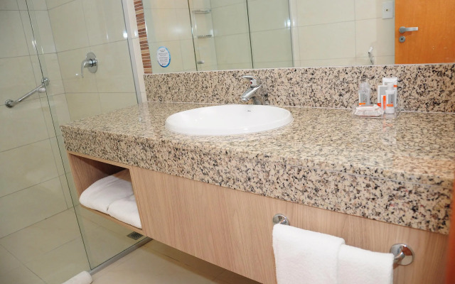 Hotel Intercity Manaus