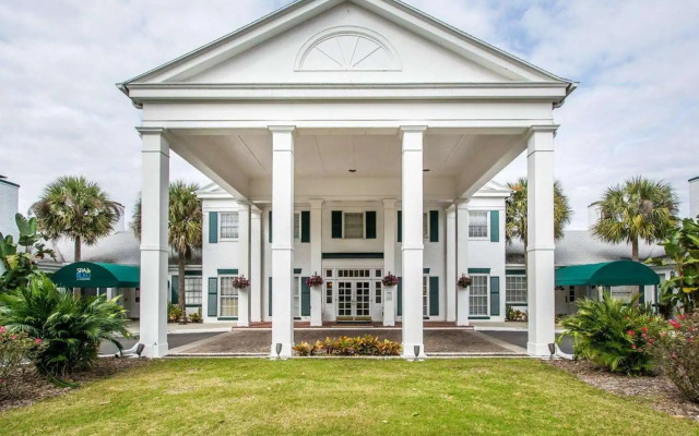 Plantation on Crystal River