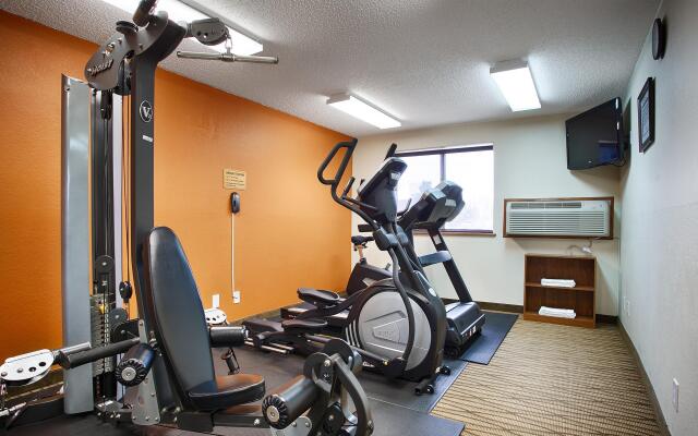 Spark by Hilton Eden Prairie