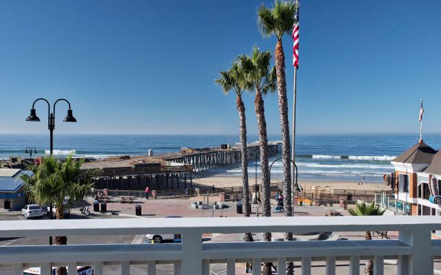 Inn at the Pier Pismo Beach, Curio Collection by Hilton