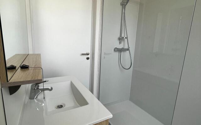 Ardennes farmhouse with heated indoor pool and bubble bath