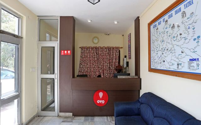 OYO 13243 Hotel City Castle