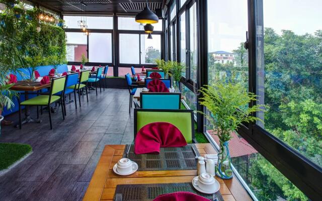 Hanoi La Selva Hotel