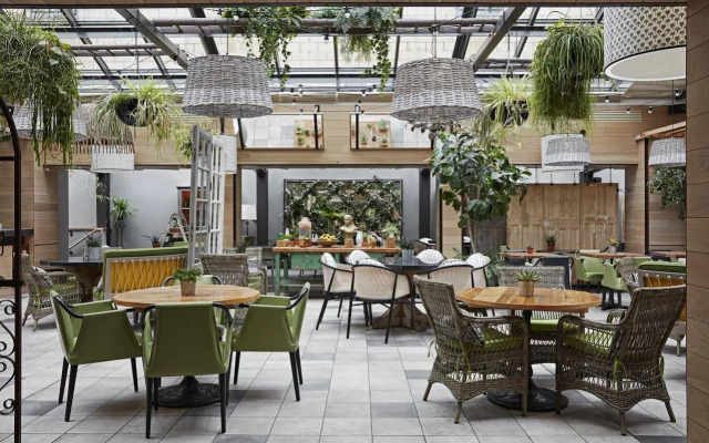 Kimpton Charlotte Square by IHG