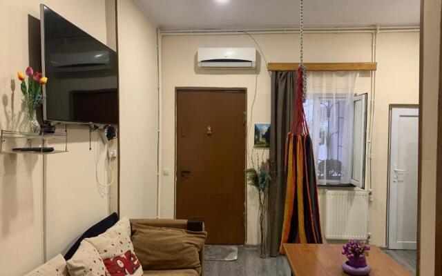 Downtown-home in the heart of old Tbilisi