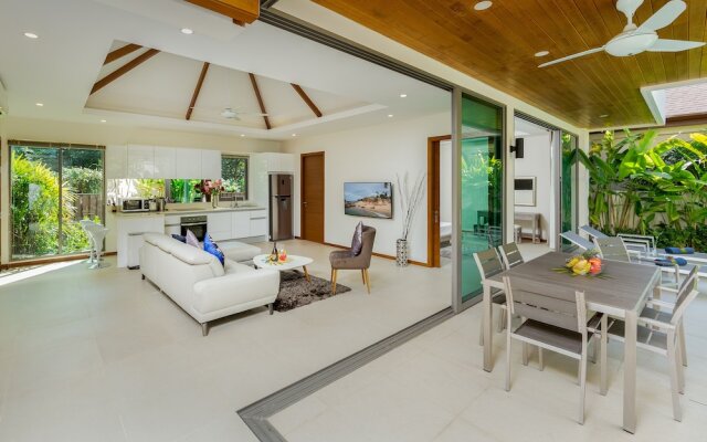 Villa Batam by TropicLook