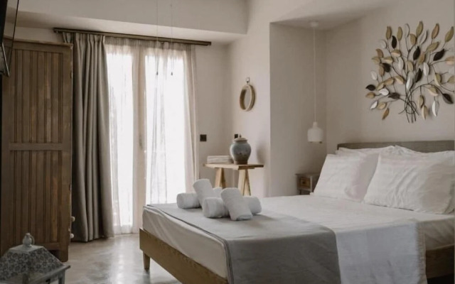 Pefkon Suites