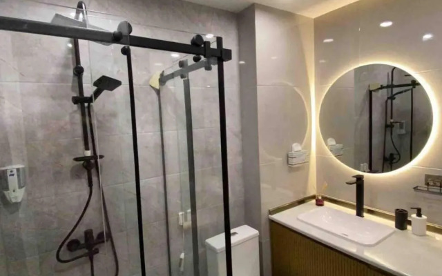 Duplex vip full mountain view near gondola