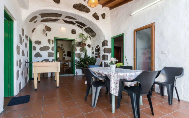 Casa Cueva El Caidero
