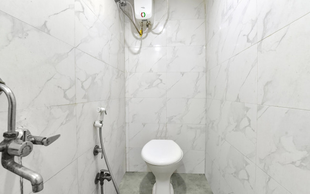 Fabhotel Nidhivan