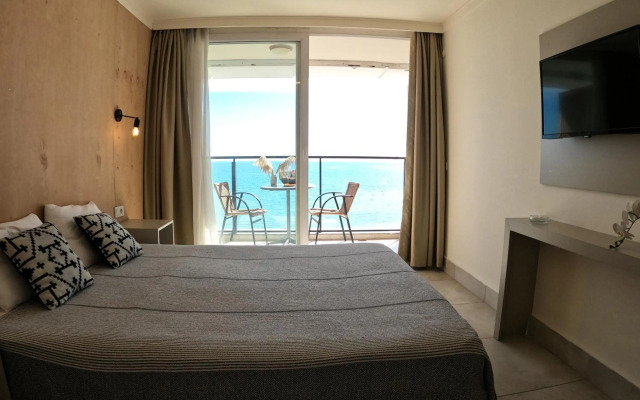 Sun Hotel by En Vie Beach - Adults Only