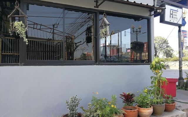 Happy Home Hostel Suvarnabhumi