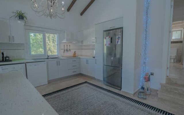 Beautiful 3 Bed Villa in Esentepe