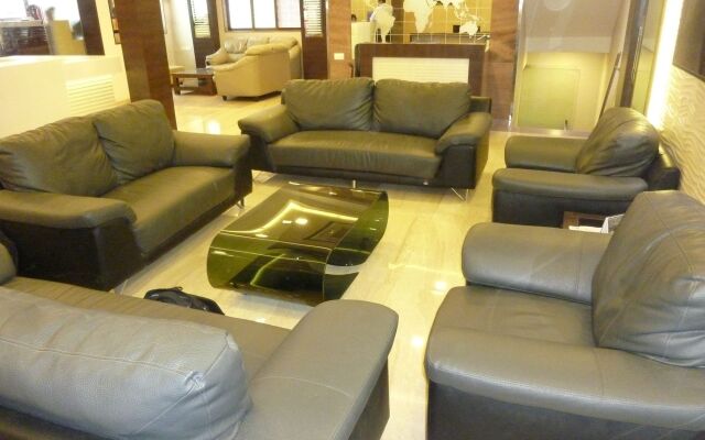 Hotel Orient Palace