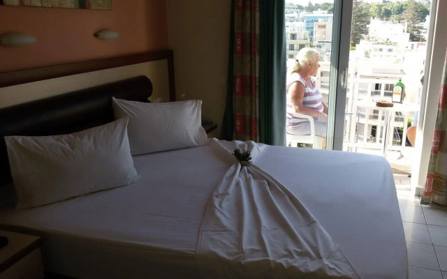 Pearl Hotel