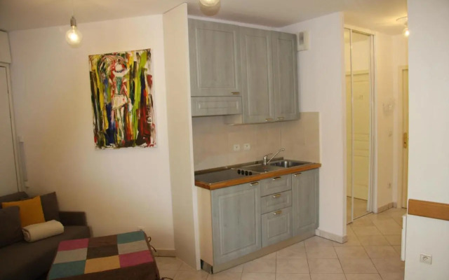 Sharon Apartment in Victoria Beach