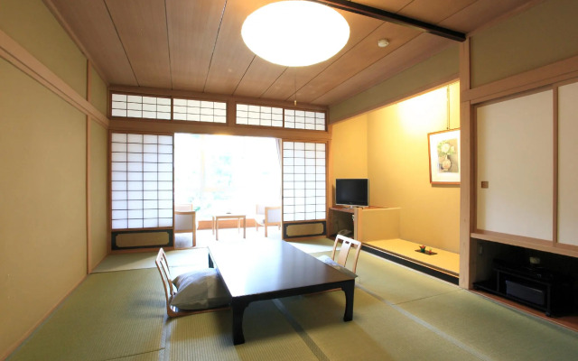 Ryokan Sakaya