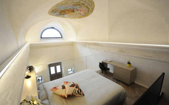 Holliday Charming Home