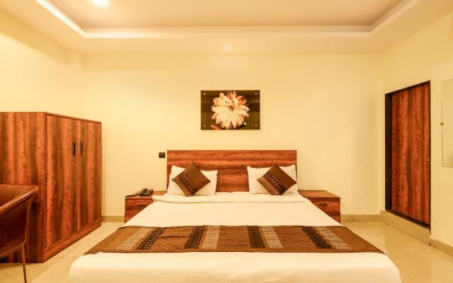 OYO Flagship 17270 Hotel Leo Pride