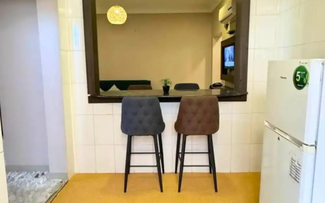 Bq Hotel Suites