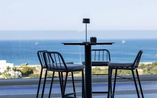 Atlantica Aqua Blue Hotel