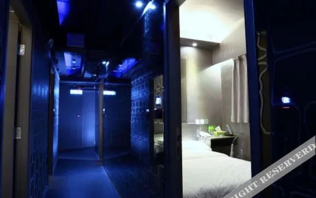 Linn Hotel - Lan Kwai Fong