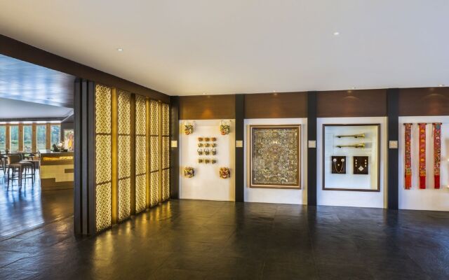 Le Meridien Paro, Riverfront