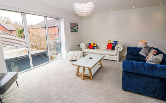 4 Rockcliffe Grange