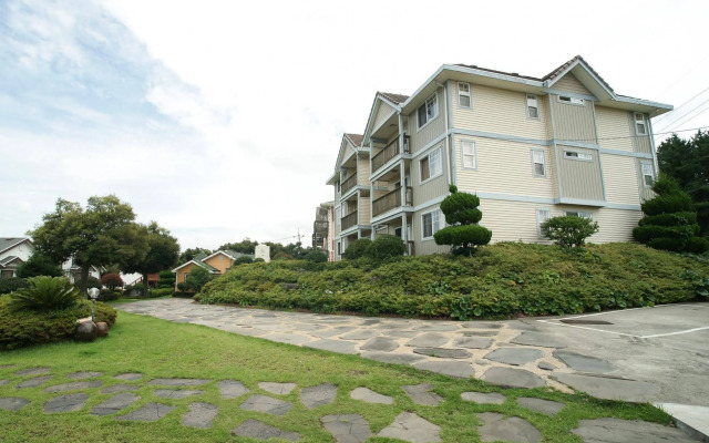 Aewol ParkHill Village